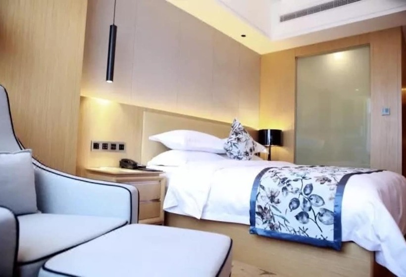 בית מלון כפרי Zijing International