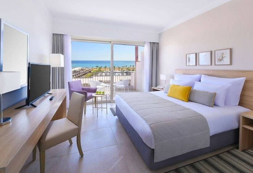 Iberotel Costa Mares