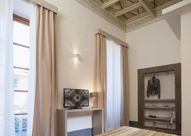 پانسیون Antico Angelo   Residenza D Epoca