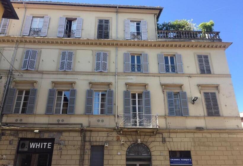 پانسیون Antico Angelo   Residenza D Epoca