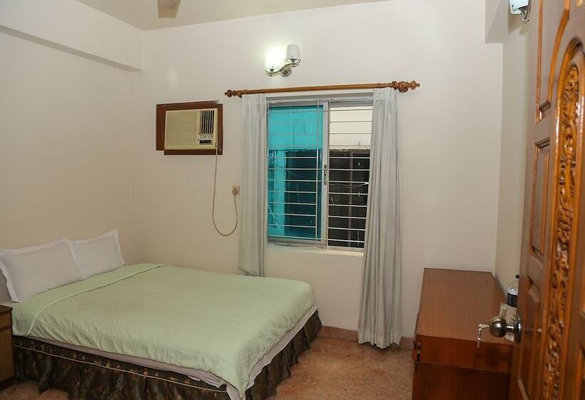 پانسیون Maya Service Apt