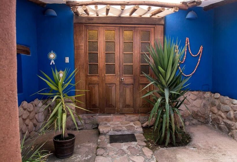 بنسيون Perayoc Art & Luxury Bungalows