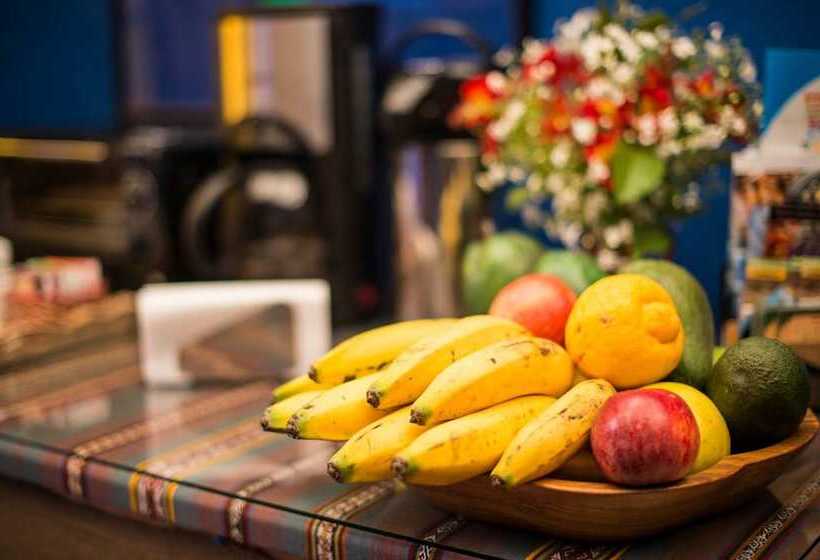 بنسيون Perayoc Art & Luxury Bungalows