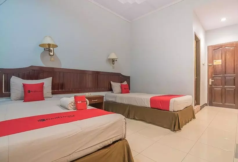 Majatalo Reddoorz Syariah @ Grand Taufiq Tarakan