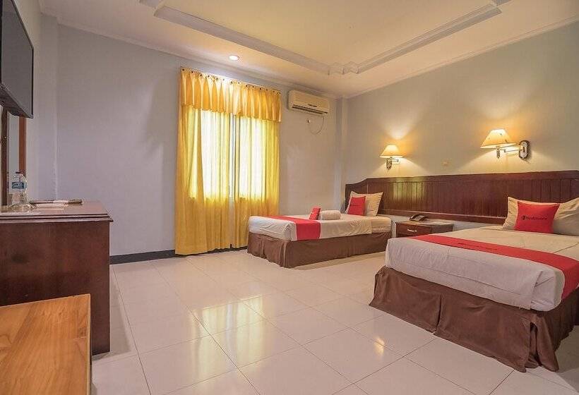 بنسيون Reddoorz Syariah @ Grand Taufiq Tarakan