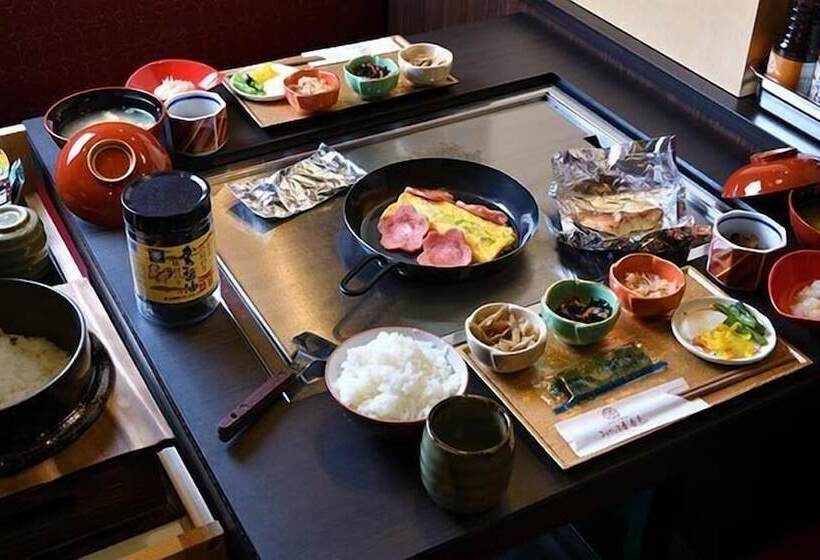 료칸 Miyajimaan Hiroshima