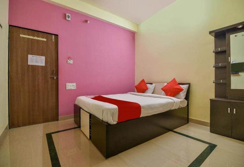 Hotell Oyo 65592 Dyaneshwari Niwas