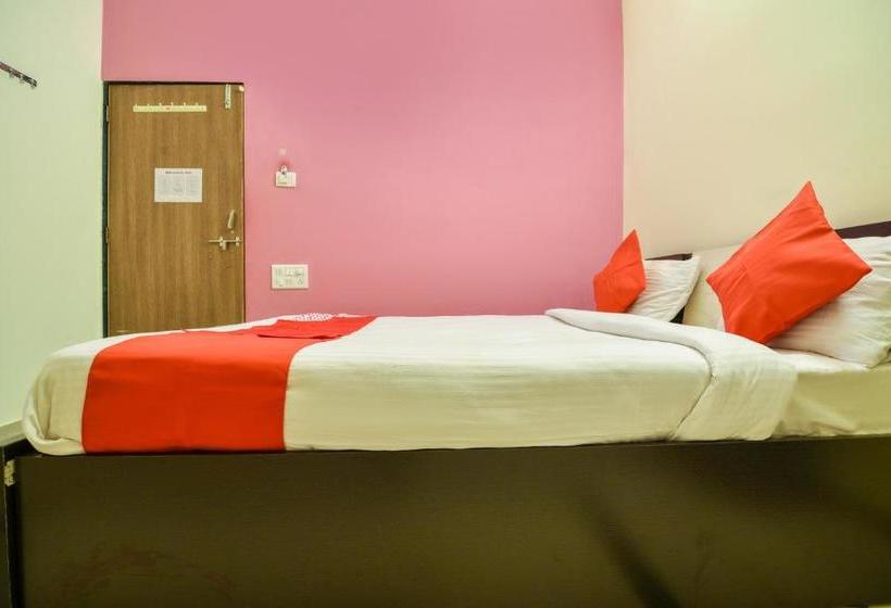 Hotell Oyo 65592 Dyaneshwari Niwas