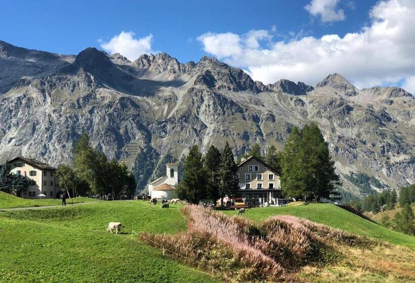 Hotel Sonne Fex Alpine Hideaway