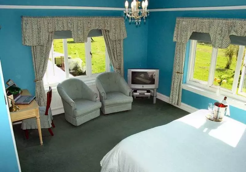 Fallowfields Country House Hotel