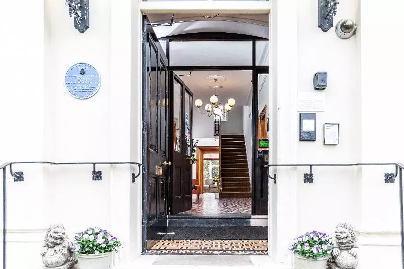 호텔 Beaumont House