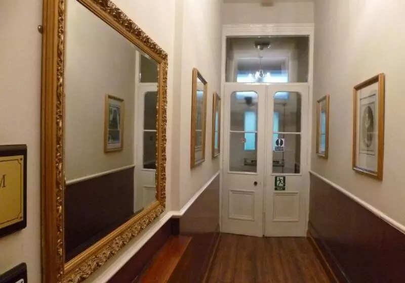 Отель Garden View