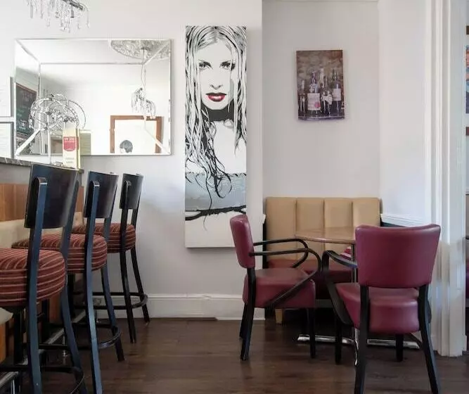 New Steine Hotel   B&b