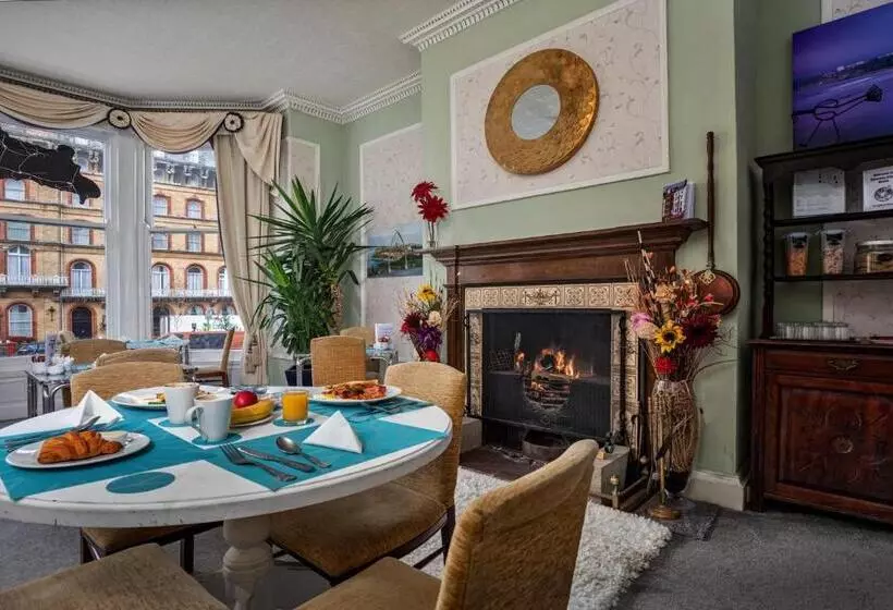 هتل Serenity Guest House