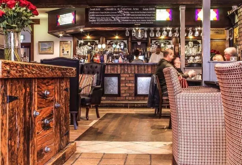 酒店 The Fullerton Arms