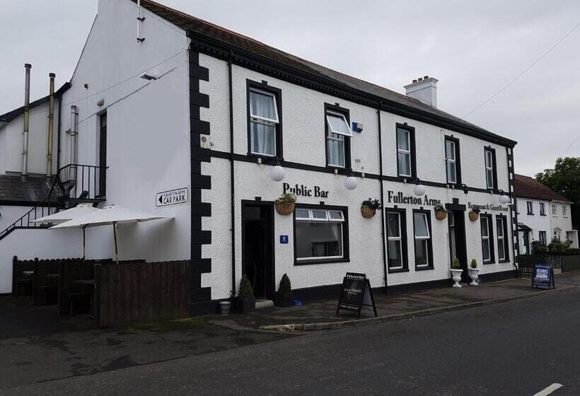 ホテル The Fullerton Arms