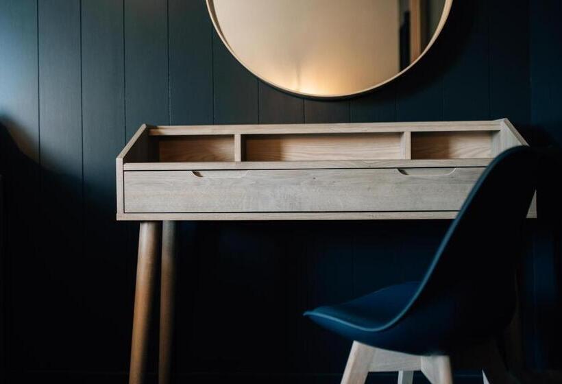 ホテル The Fullerton Arms