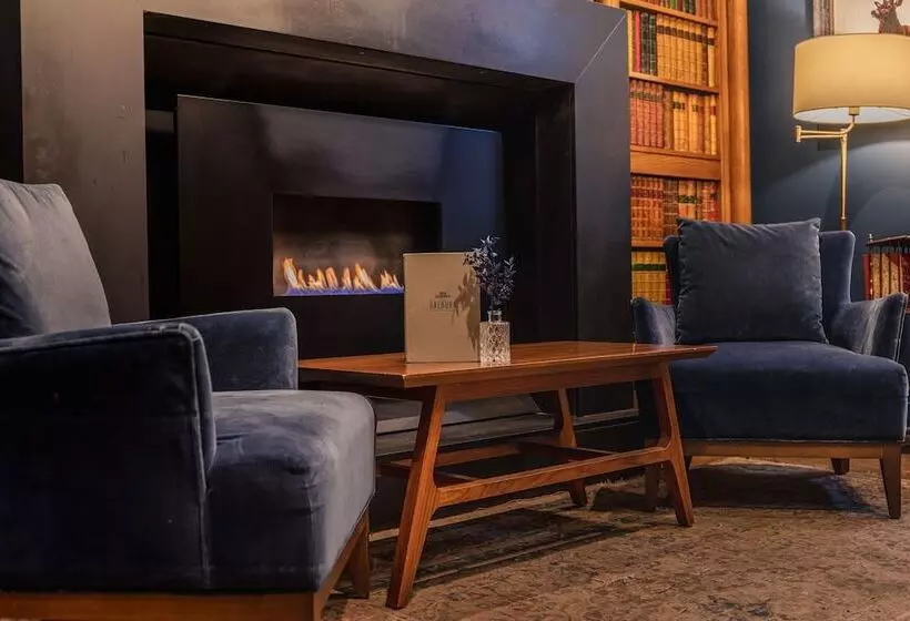 בית מלון כפרי The Raeburn