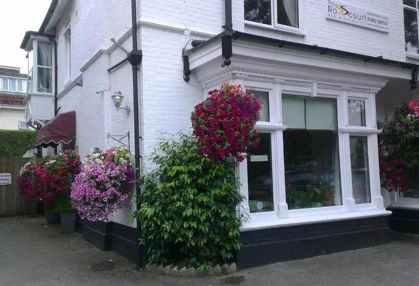 هتل The Rosscourt Adults Only