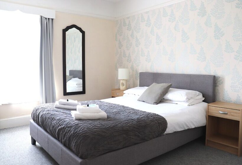 בית מלון כפרי The White Horse