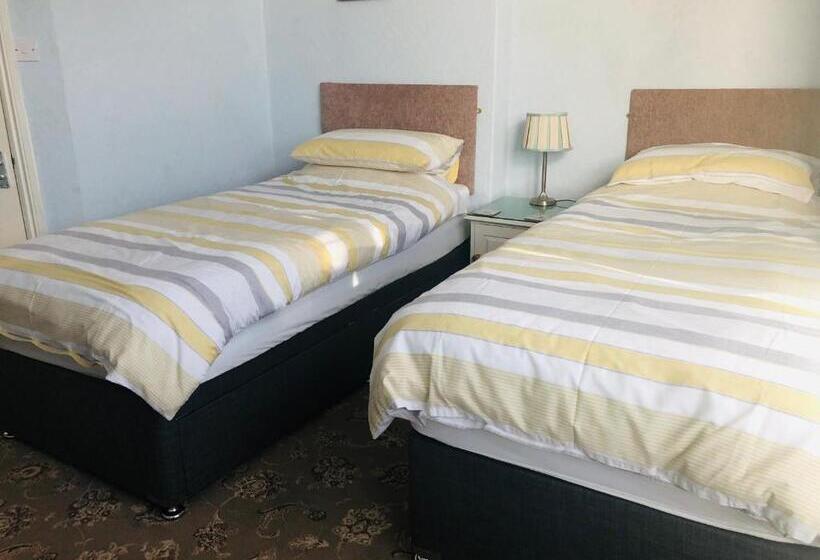 ホテル Varley House