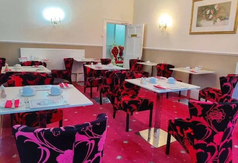 Отель Wentworth House   Free Parking