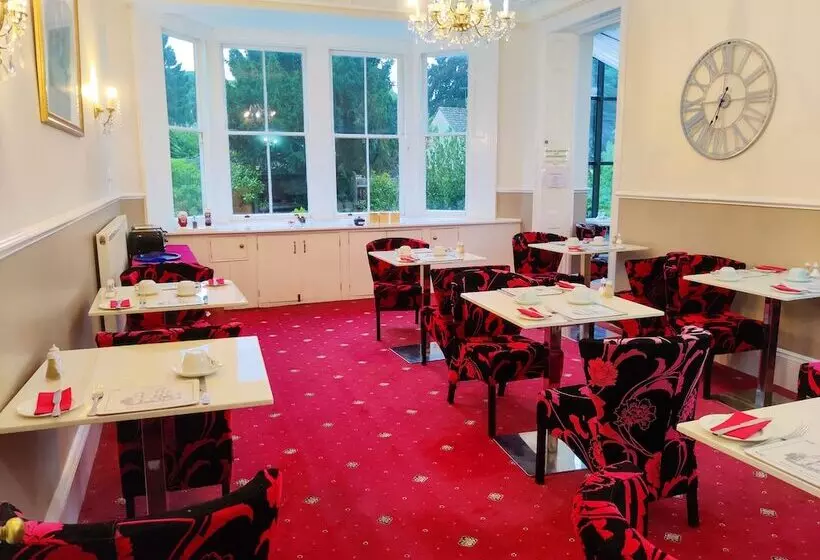 Отель Wentworth House   Free Parking