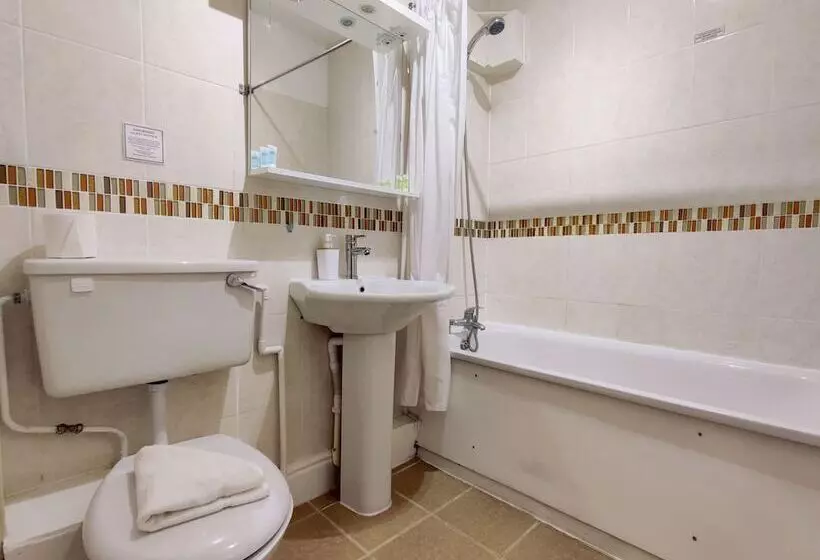 Отель Wentworth House   Free Parking