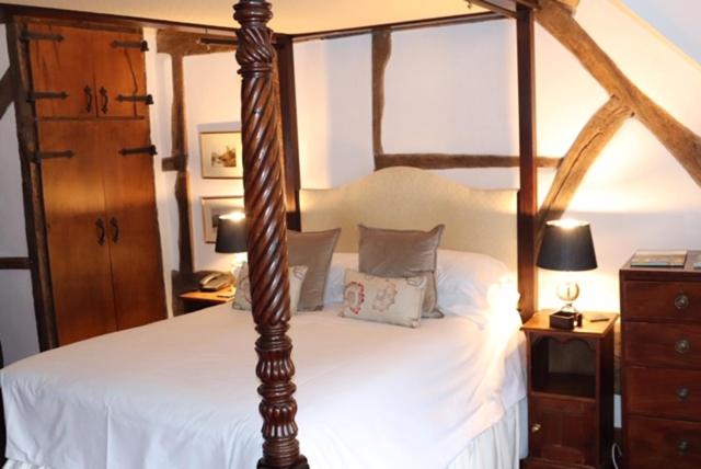 Hotelli The West Arms