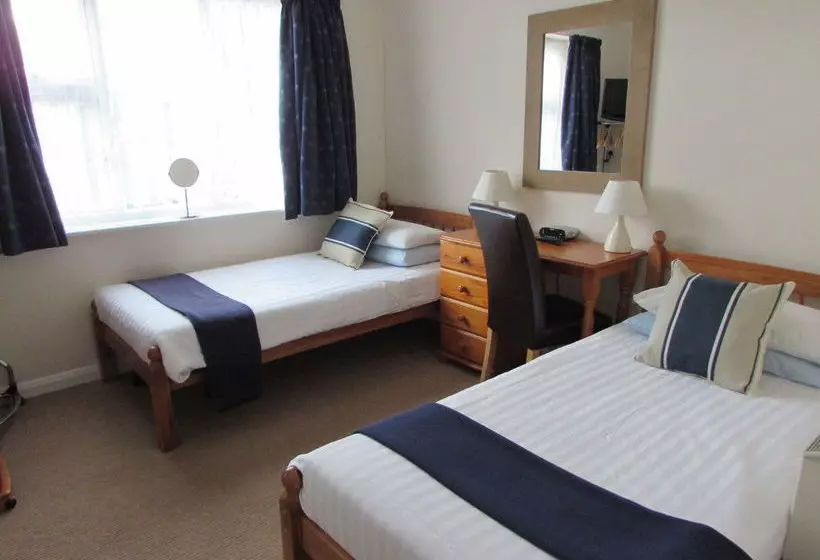 Мотель Atz&h Inn