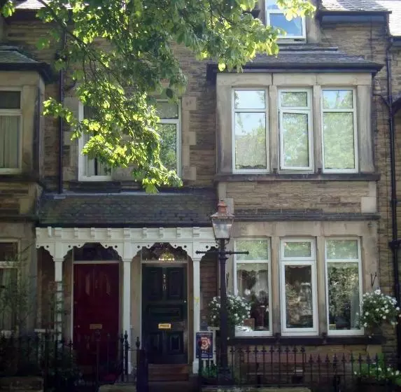 Sherwood Hotel  B&b