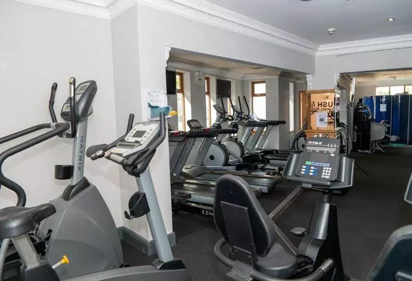 The Shurland Hotel Gym Spa