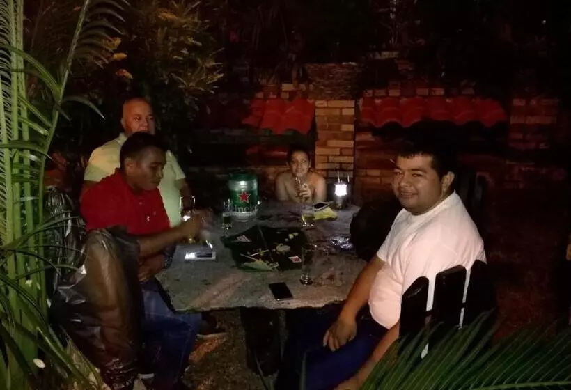 ホテル Cabaña Guainiana