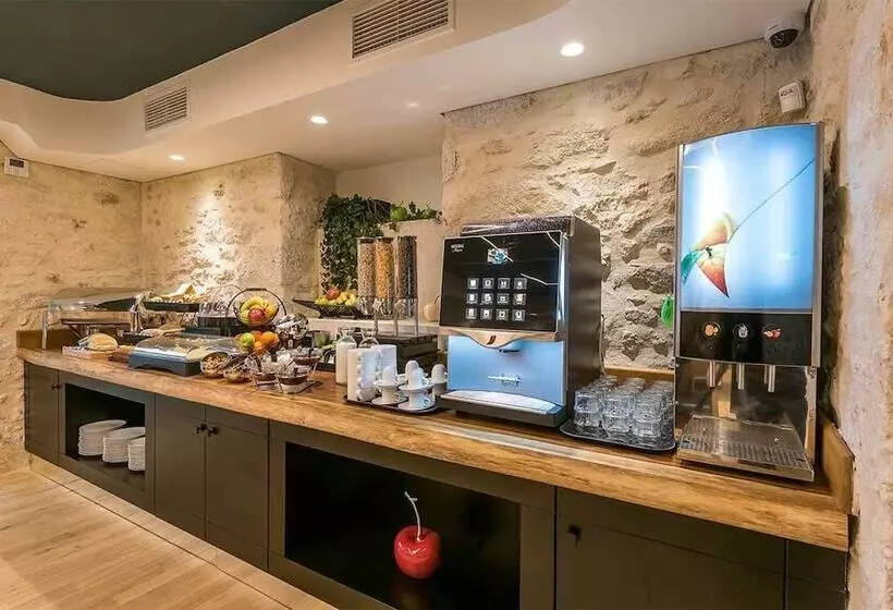 ホテル Artion Boutique By Enorme