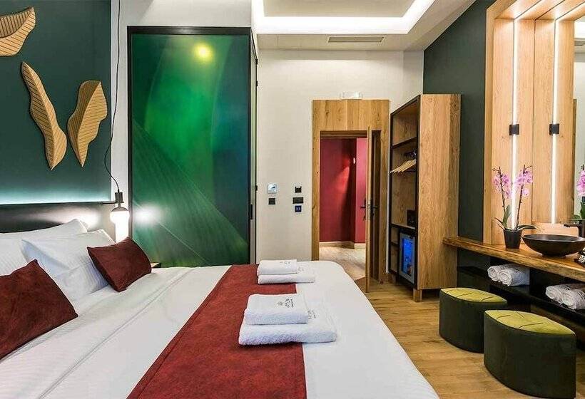 فندق Artion Boutique By Enorme