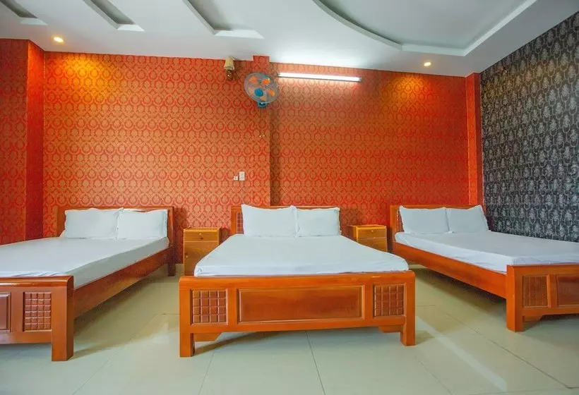 هتل Duc Anh By Oyo Rooms