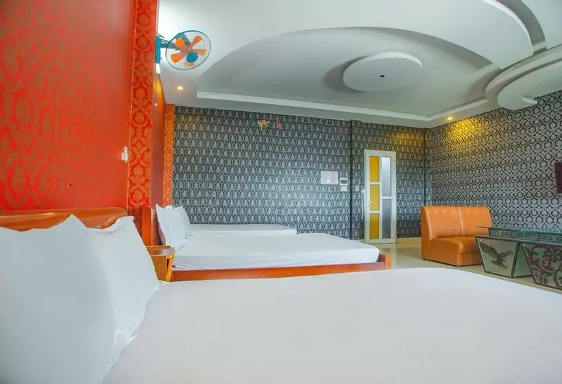 هتل Duc Anh By Oyo Rooms