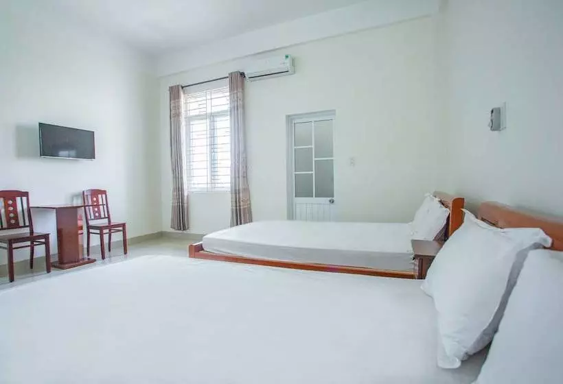 هتل Duc Anh By Oyo Rooms
