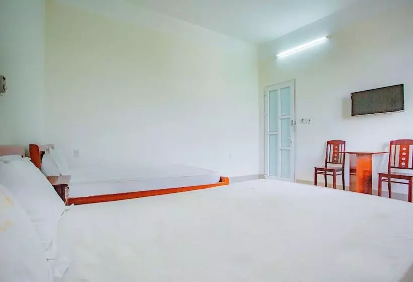 هتل Duc Anh By Oyo Rooms
