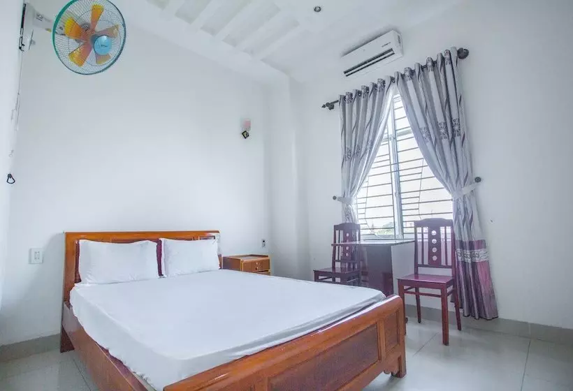 هتل Duc Anh By Oyo Rooms