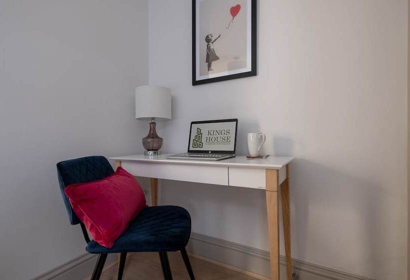 호텔 Kings House By Karah Boutiques