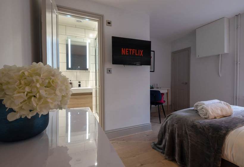 호텔 Kings House By Karah Boutiques