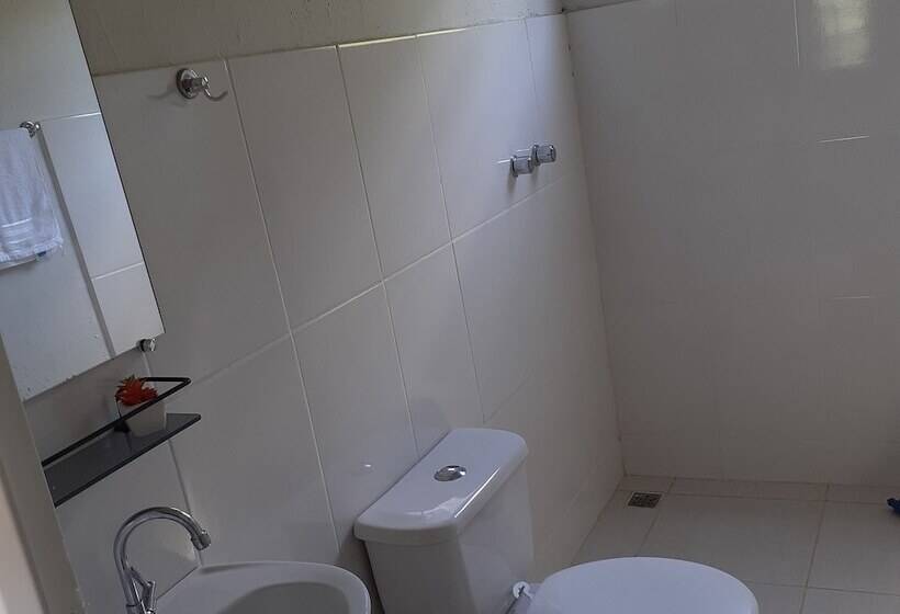 Hotel Pousada Flores De Ipê