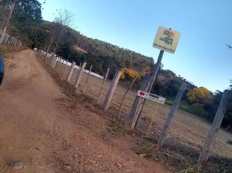 Hotelli Pousada Flores De Ipê