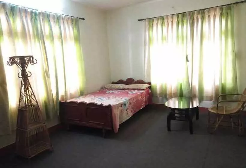 پانسیون Shree Yoga Retreat