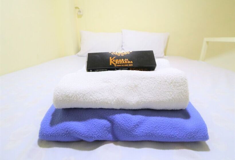 호스텔 Kamar Keluarga Bandara Ii Syariah