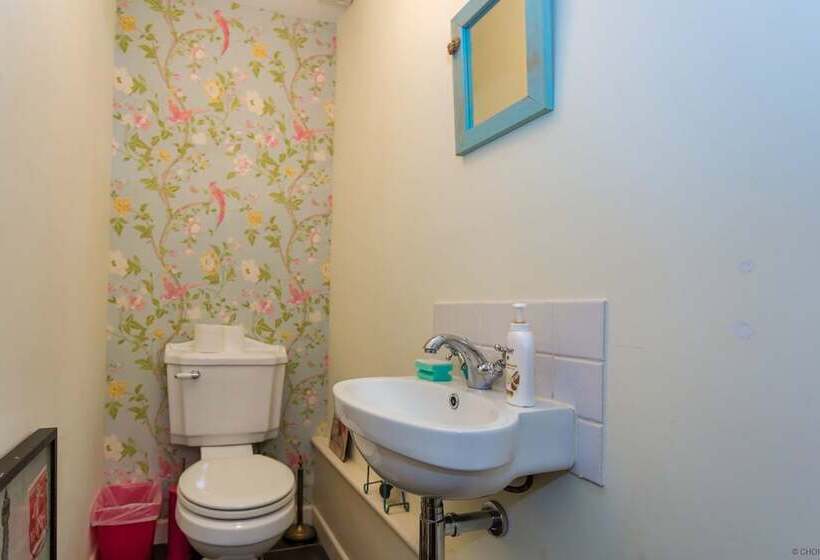 Braunton Magnolia Cottage 3 Bedrooms