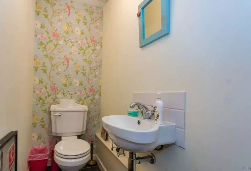 Braunton Magnolia Cottage 3 Bedrooms