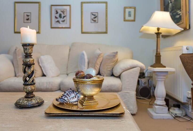 Braunton Magnolia Cottage 3 Bedrooms