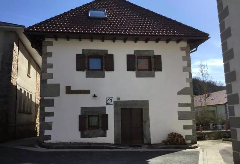 Casa Rural Roncesvalles